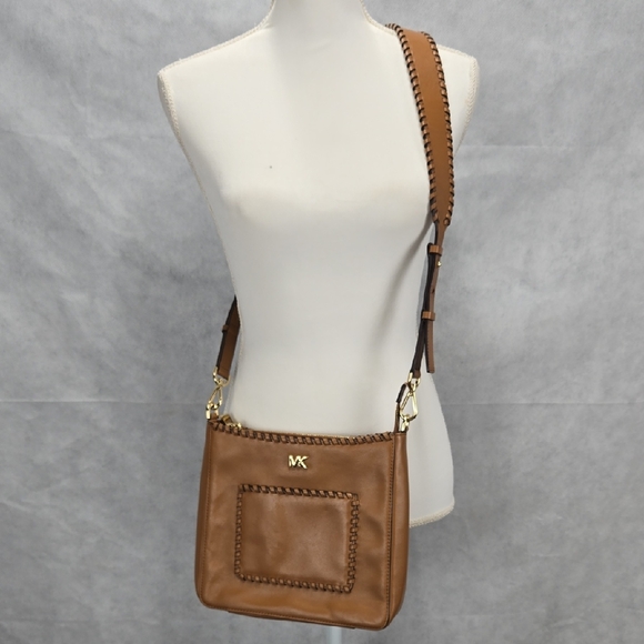 Michael Kors Tan Crossbody with Gold Accents - Picture 1 of 4
